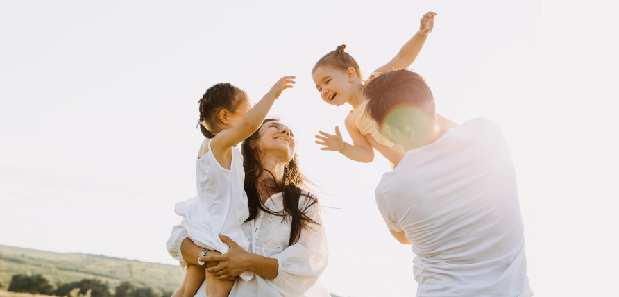 Заксобрание утвердило новые меры поддержки семей